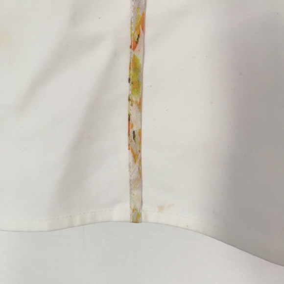 Club Monaco peplum white blouse with floral detail - Picture 5 of 5